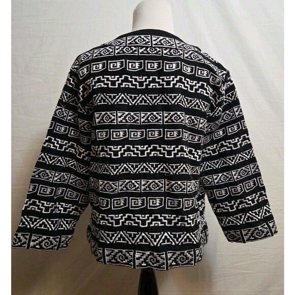 Chico's Black/White Patterned Blazer Women's Size 2 US Size Large Stretch - Picture 3 of 9
